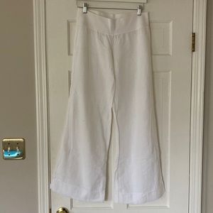 Mimi Chica womens M white pants. Great for over a bathing suit. Thick waist band